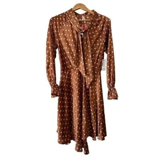 True Destiny Dresses & Skirts - True Destiny Midi Rust Dotty V Neck Dress Ladies Size Large
